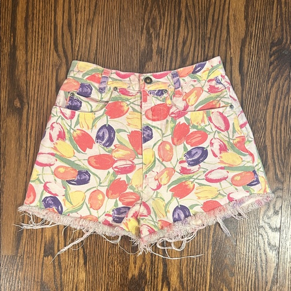 Vintage Pants - Vintage 90s Floral Cut Off Jean Shorts